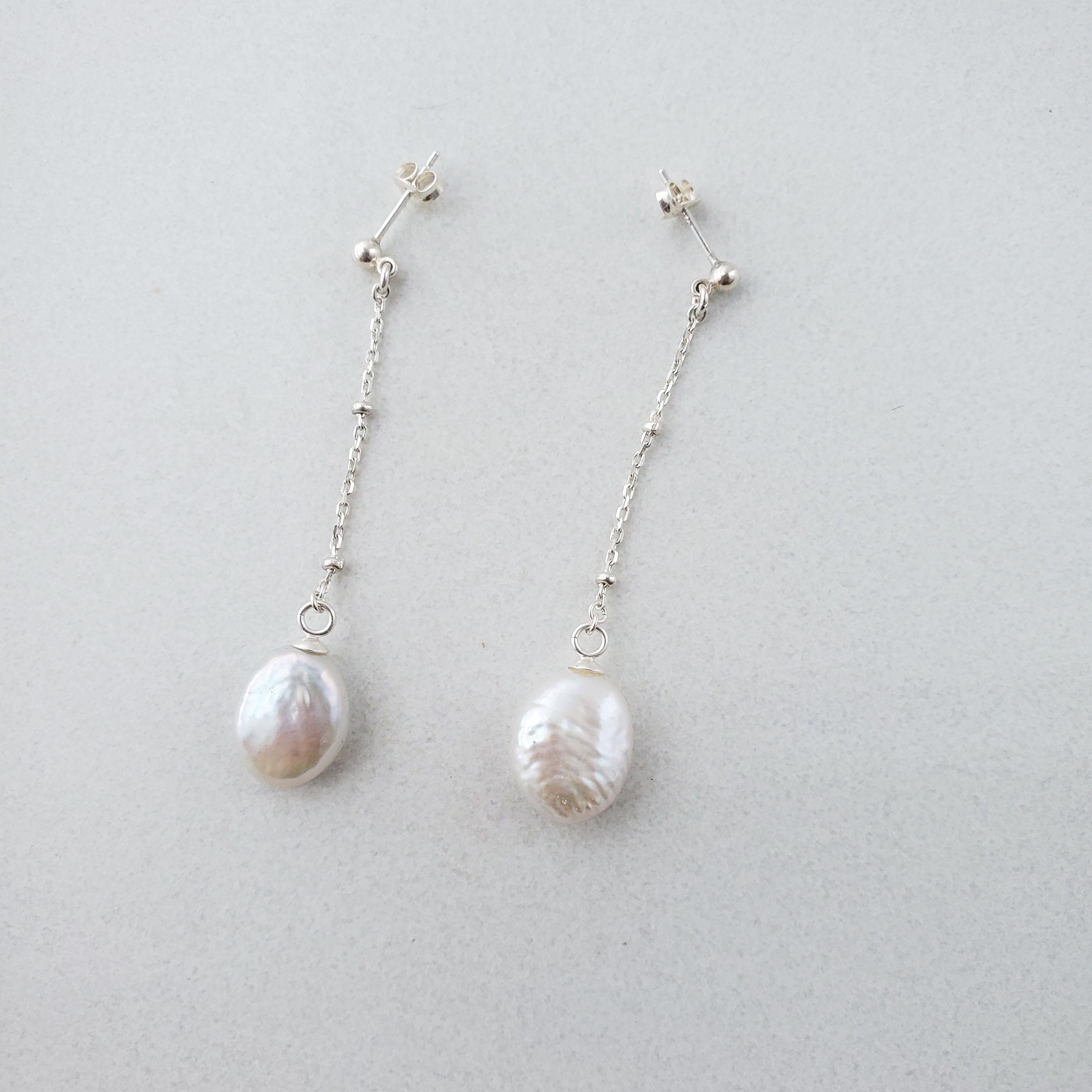 【イヤリングに変更可能】淡水パール 白 オーバル シルバー ピアス イヤリング Earrings Silver 楕円1枚目の画像